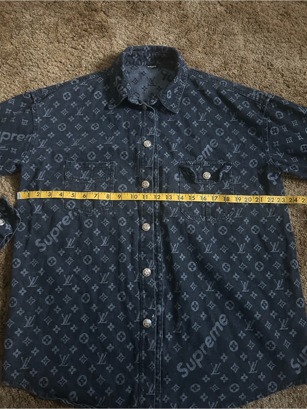 Supreme LV denim shirt. - Picture 3 of 7
